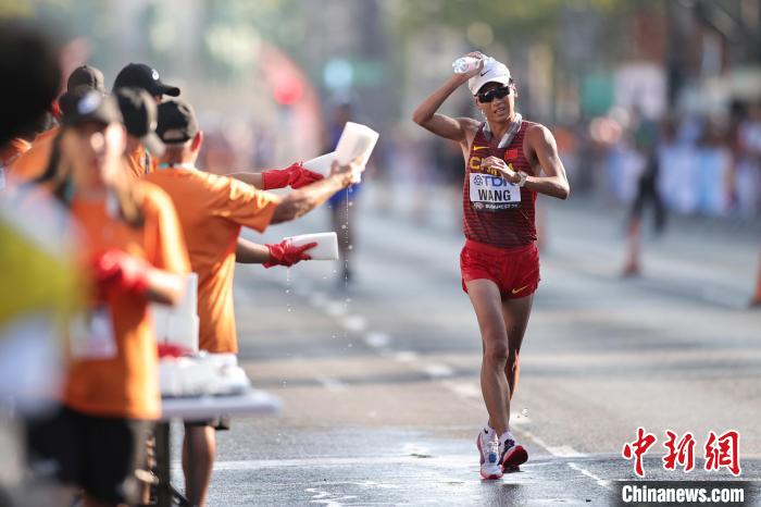 中国竞走队世锦赛颗粒无收 西班牙包揽四金高温