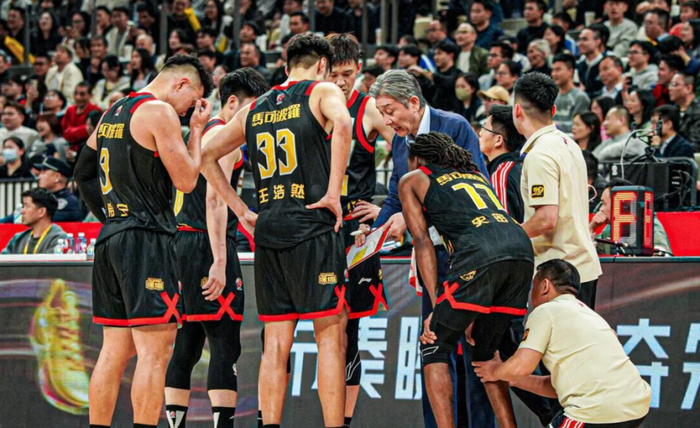 深圳男篮春节引援遇挫 新外援表现低迷致两连败
