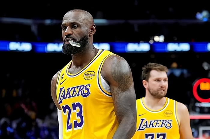 东契奇伤病影响最佳一阵