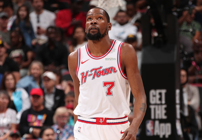 杜兰特冲击历史得分榜前五 詹姆斯三分球逼近历